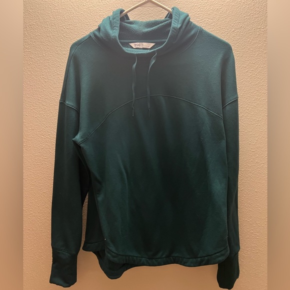 Athletic pullover - Picture 2 of 2